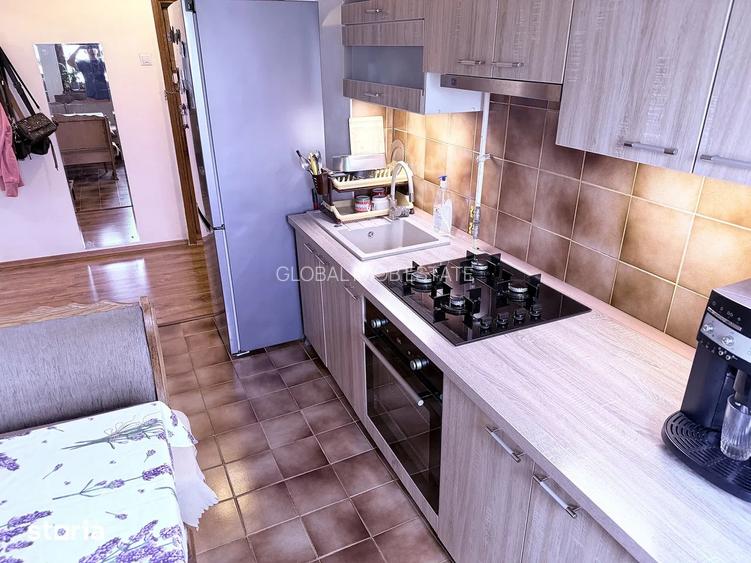 Vanzare Apartament 3 camere decomandat Renovat Crangasi - 4
