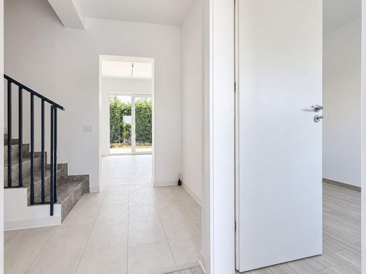 Casă duplex cu 5 camere, spatioasa, în zona Aradului, Timișoara