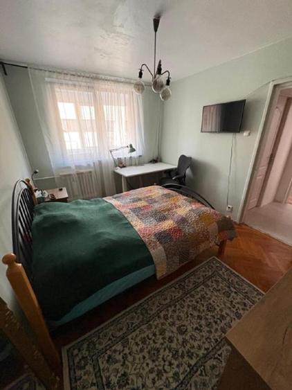 Vanzare apartament 2 camere Militari Lujerului