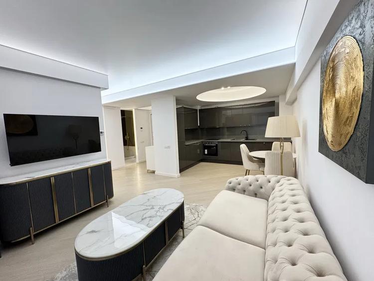 Apartament 3 camere | Cortina North | Lux | Loc parcare inclus