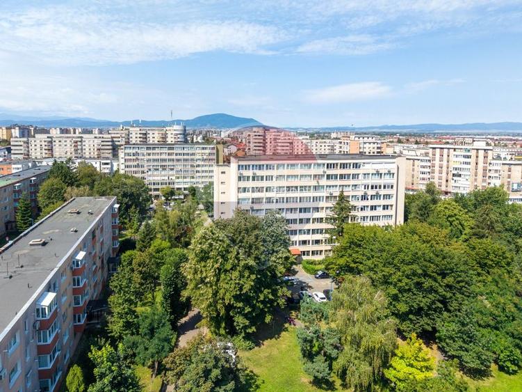 Apartament mobilat modern cu 3 camere Bulevardul Gării