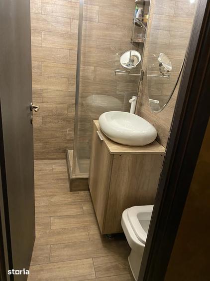 Tei 2 camere renovat cu balcon