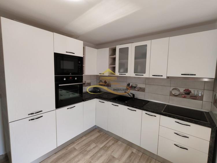 Casa complet mobilata, 3 dormitoare, garaj și livada – Racaciuni