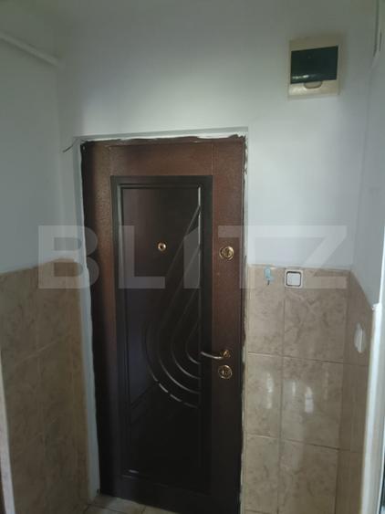 Garosniera de vanzare, 23 mp, zona Soarelui
