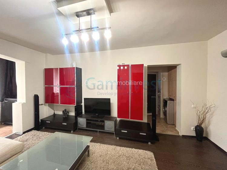 Apartament de vanzare in Oradea, cu 3 camere, zona Strazii Aluminei - 2