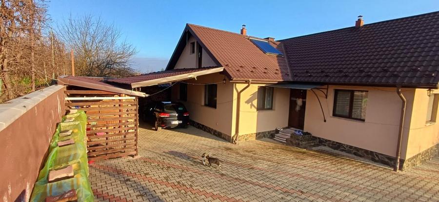 Casă de vânzare în Localitatea Unirea