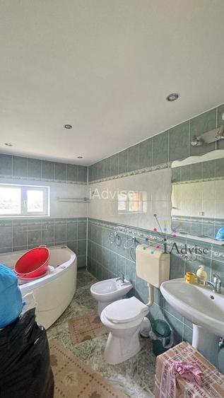 CASA CU 4 CAMERE IN ZONA BARTOLOMEU - CARIEREI - 21