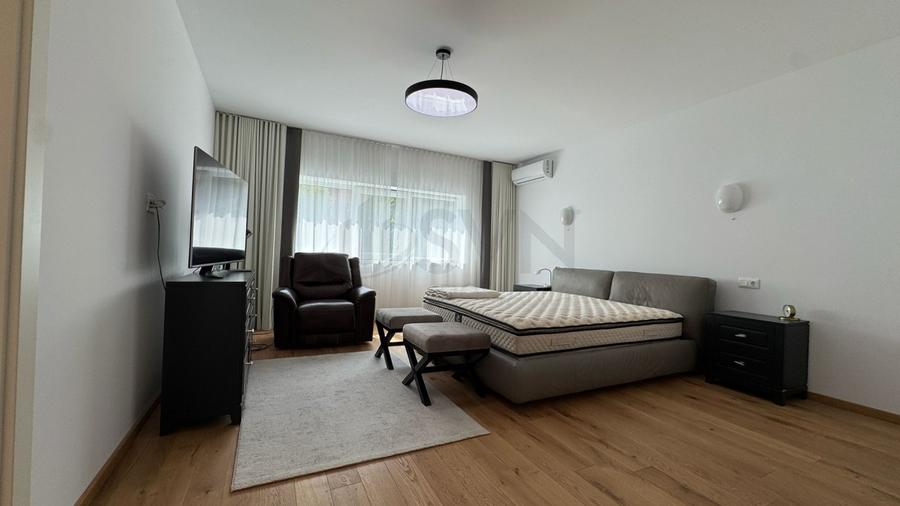 REV2005736 Vila Individuala De Vanzare l Cartier Privat langa Padure