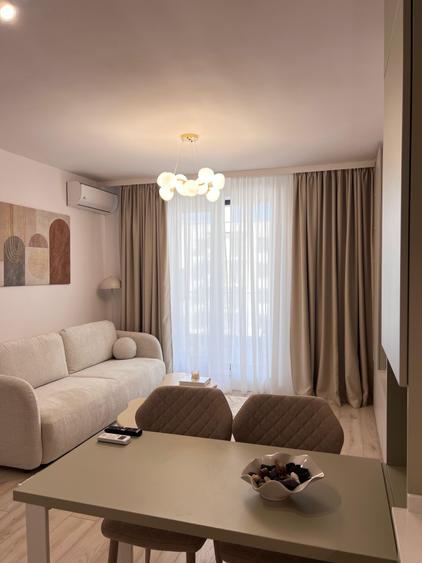 Zona Baneasa, studio dublu, dormitor separat
