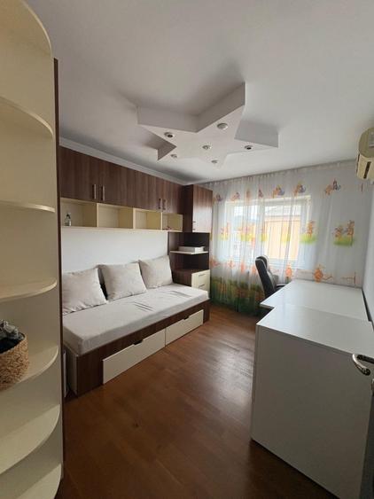 Apartament 3 camere, 82 mp, zona Ultracentral