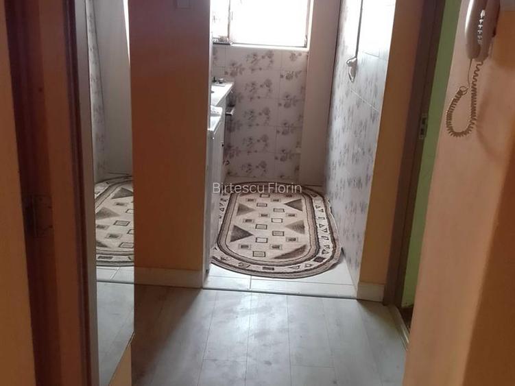 Apartament cu 3 camere de vanzare. - 3