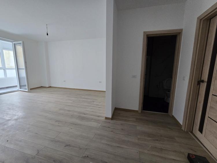 Bloc nou,finisat Pacurari-Alpha Bank,2 camere 59mp cu parcare si boxa,cod:157240