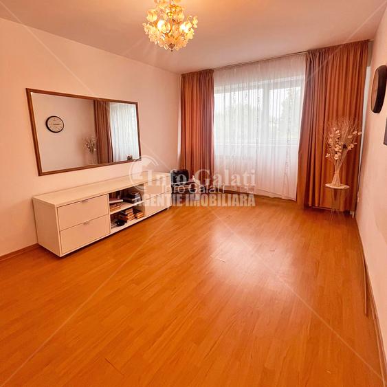 | Apartament cu 2 camere | Siderurgistilor Vest | Etaj 3 | - 4