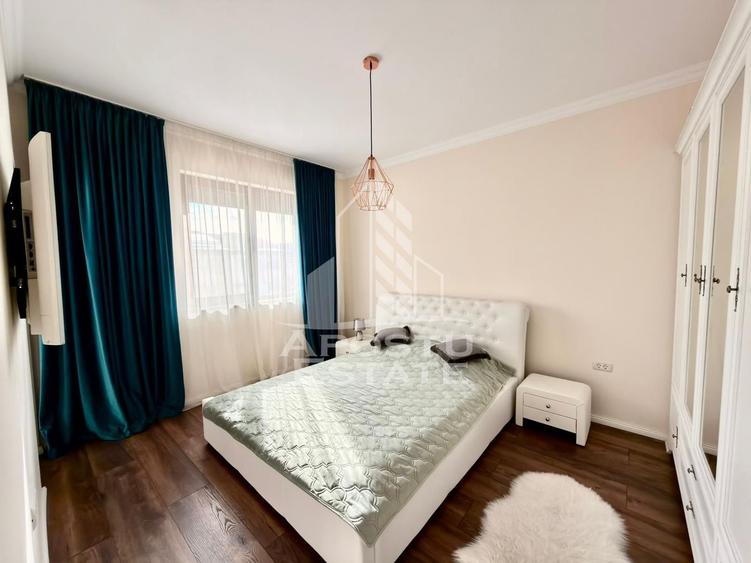 Jumatate de duplex, de vanzare, zona Calea Aradului, Timisoara