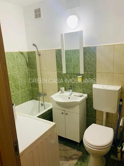 Garsoniera decomandata de vanzare 24 mp zona Manastur Almasului
