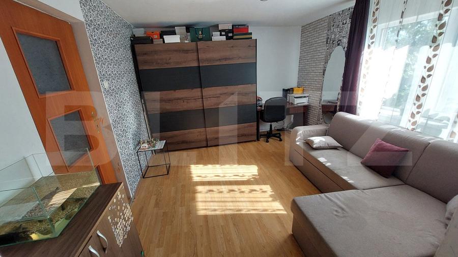 Casă individuală, 2 camere, 490 mp teren, zona străzii Maramureșului