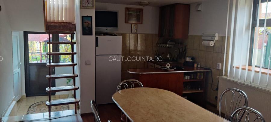 Casa + curte | Campulung Muscel | Central | 5 camere | teren 235 mp - 6