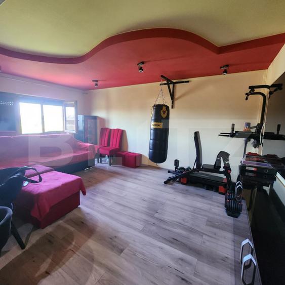 Apartament cu 2 camere, 53 mp, mobilat, costuri mici intretinere, zona Lipovei