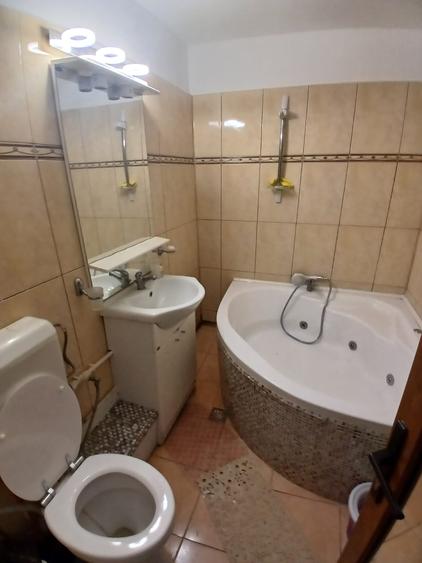 Apartament 2 camere decomandat - zona Gara - 127.000 euro (Cod E6)