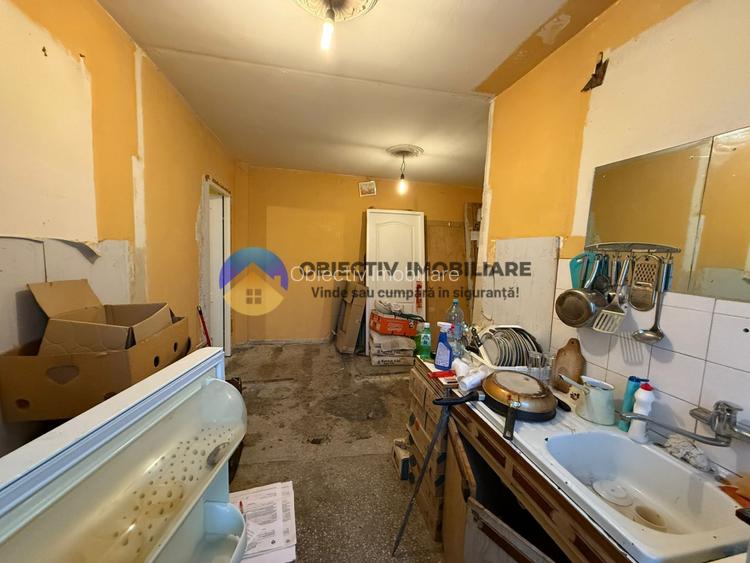 Apartament 2 camere de vânzare Precista