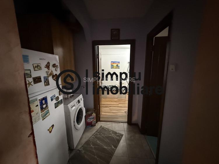 Apartament 2 camere semidecomandate transformat in 3 et 3/4 Brazda