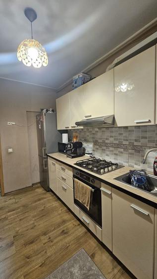 Apartament modern 2 camere parter 56 mp utili balcon 7 mp Selimbar