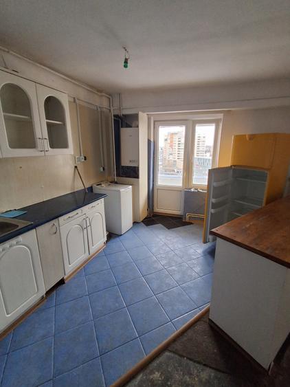 Centru Civic 3 camere, 2 bai, bucatarie pentru muncitori