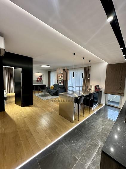 Apartament 2 camere, cu finisaje de lux - zona centrala!