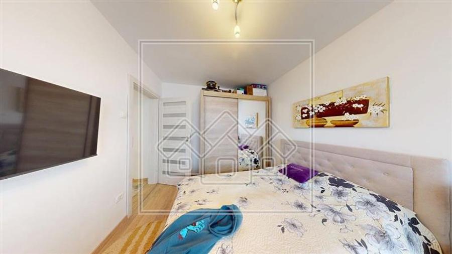 Apartament 3 camere - 63 mpu - renovat complet - Zona Hipodrom