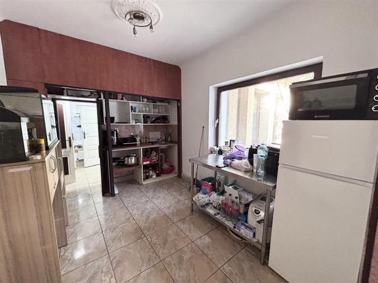 Casa in Nufarul - teren 400 mp - front stradal 12 m