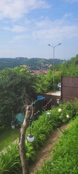 Vand casa renovabila cu teren de 345 mp in Schei