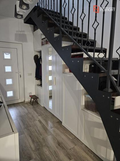 COMISION 0% Triplex de vanzare complet mobilat si utilat - Sanandrei