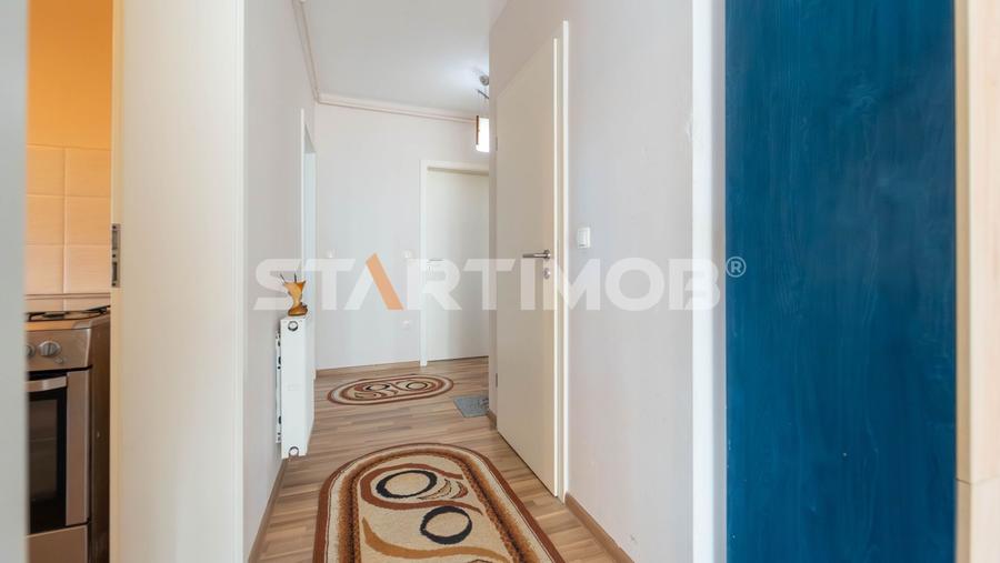 Apartament cu boxa si parcare zona Coresi