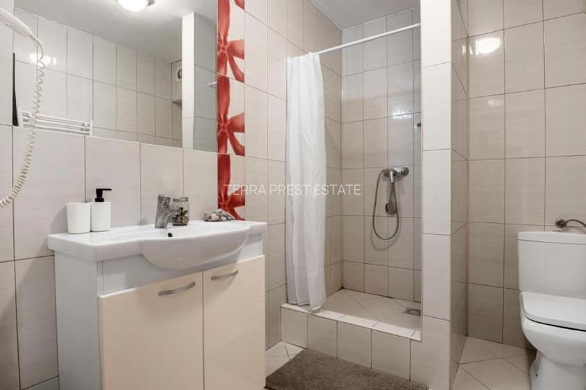 Hotel - restaurant - peste 40 locuri cazare! Incasari din prima zi!! - 10