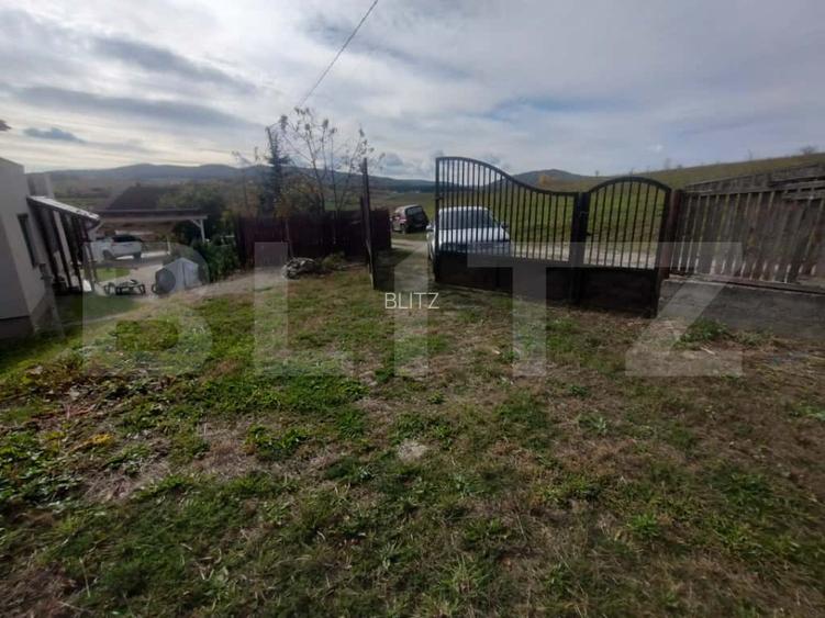 Teren intravilan 728 mp – Sigmir, cu toate utilitățile la poartă - 2