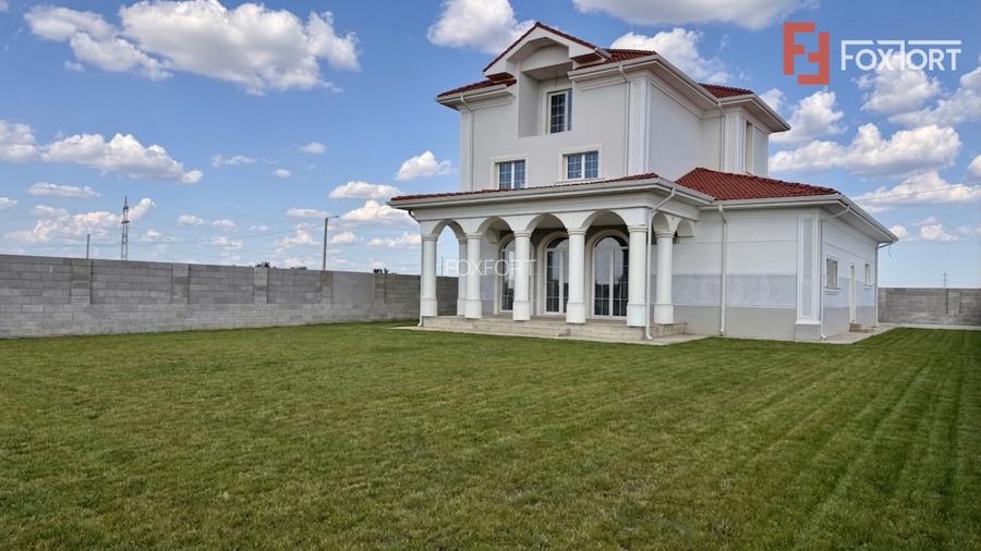 Casa de vanzare 5 camere si teren de 950 mp - Mosnita Noua - 2