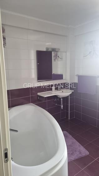 Apartament 3 camere tip penthouse de inchiriat - Libertătii, etaj 7 - 12