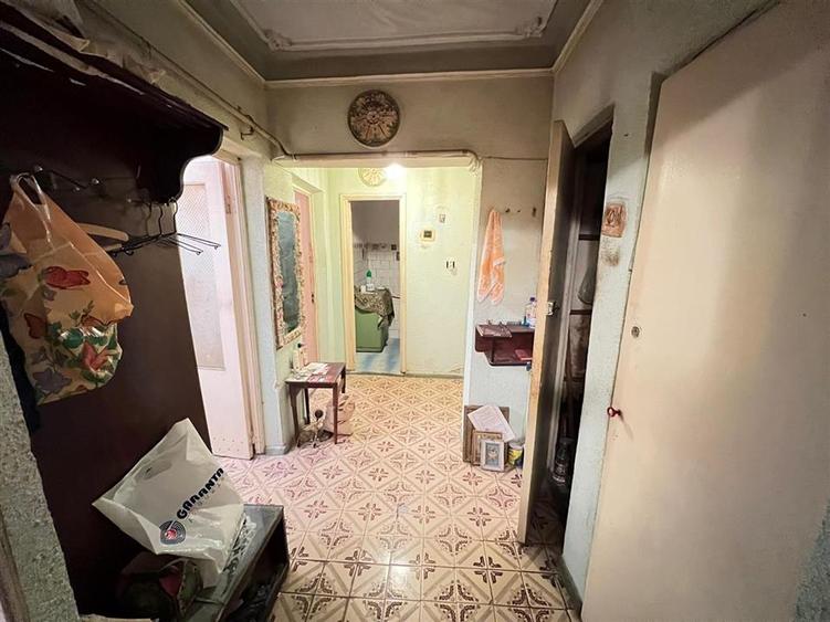 Apartament 2 camere, parter, zona centrala, fara imbunatatiri