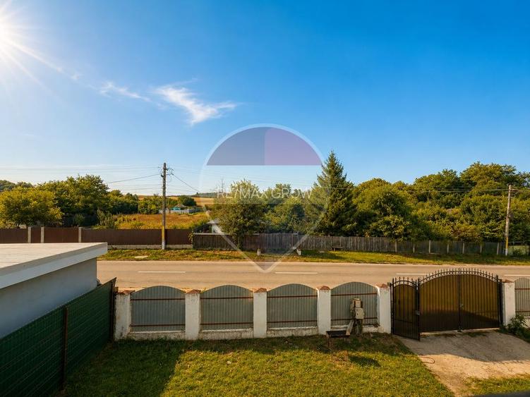 Casa cu 6 camere de vânzare în Negri jud. Bacau / posibilitate duplex