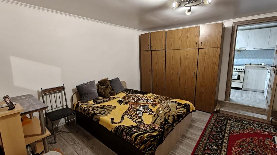 Casa de vanzare cu potențial de investitie