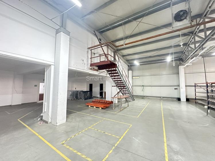 Hala industriala 1200mp + birouri 1150mp zona Mall - Selimbar