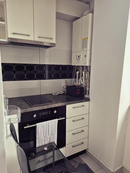 Apartament 2 camere, decomandat, 58 mp, centrala, balcon, metrou, Bucurestii Noi