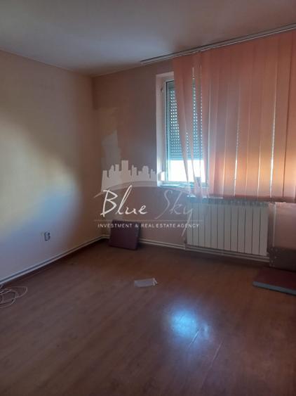 Apartament circular 3 camere - Centrul de Scafandri ( Gara -Far )