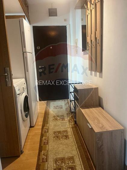 Apartament cu 2 camere de închiriat în zona Malu Rosu - 3
