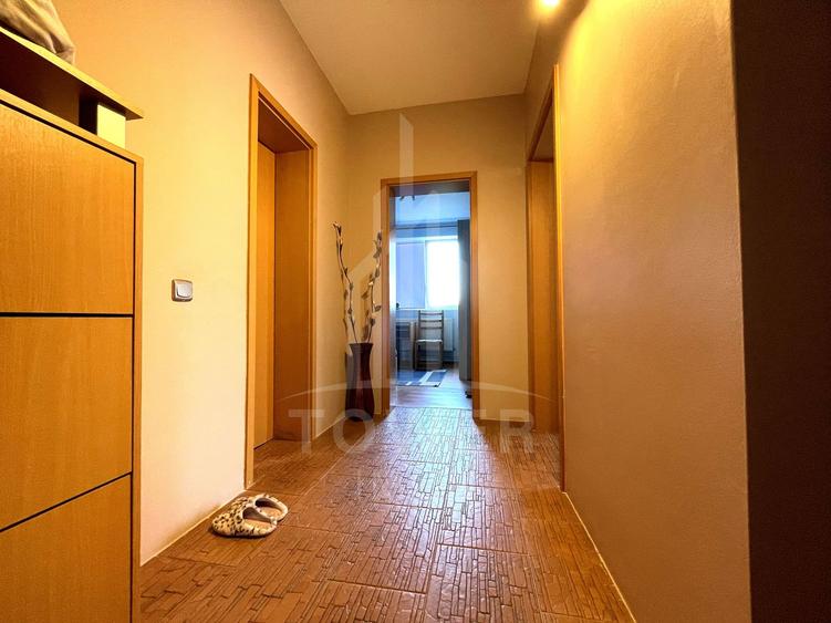 Închiriez apartament 3 camere la vilă – Strand