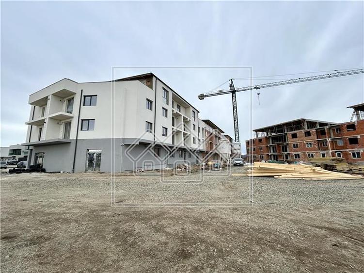 Apartament nou, 3 camere si balcon, 64 mp utili, Selimbar
