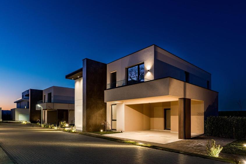 Modern new beautiful villa jacuzzi sauna American School