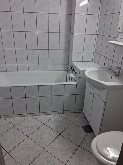 Apartament 3 camere, decomandat, 90 mp, ac, metrou, Bd. Basarabia