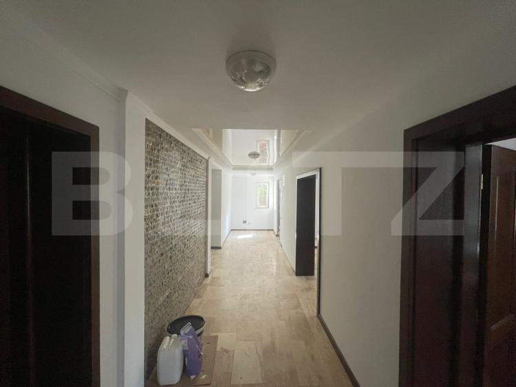 Apartament cu 4 camere, 111 m balcon de 20 mp si loc de parcare, Zalau