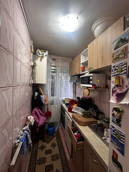 Apartament cu 2 camere, etaj 1/4, zona Alexandru cel Bun